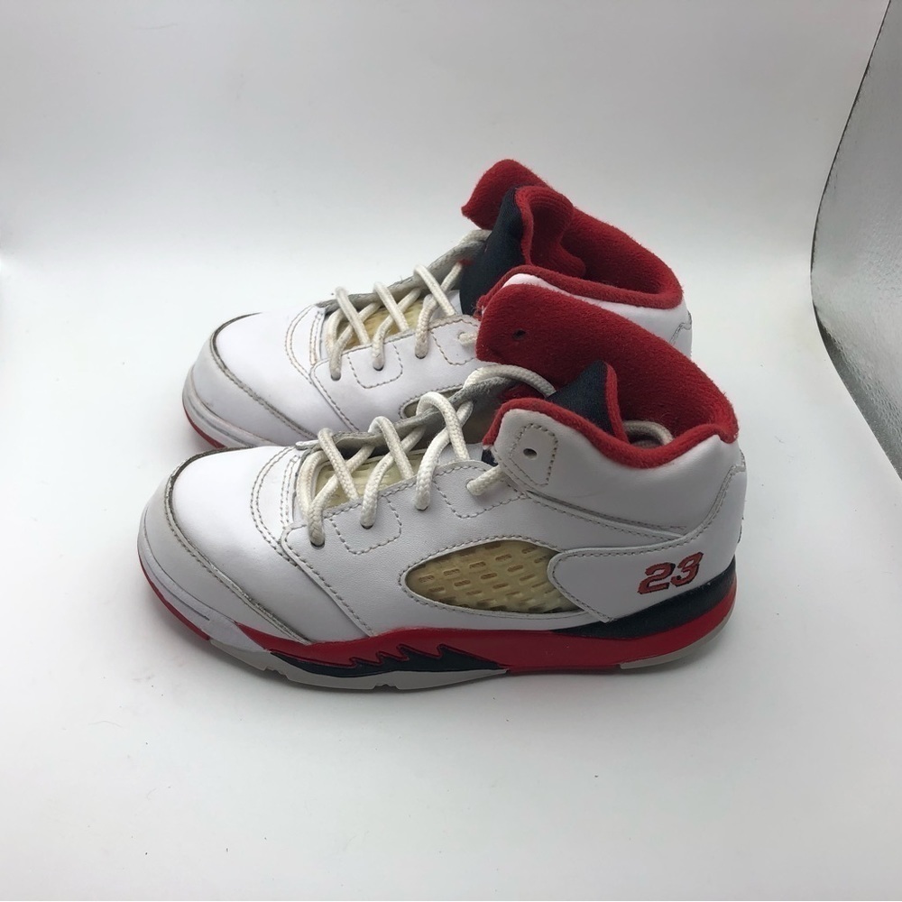 Nike Air Jordan 5 Fire Red boys sneakers size 9C